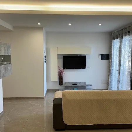 Le Mimose بيت للعطل بوزالو