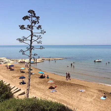 Le Mimose Vakantiehuis Pozzallo